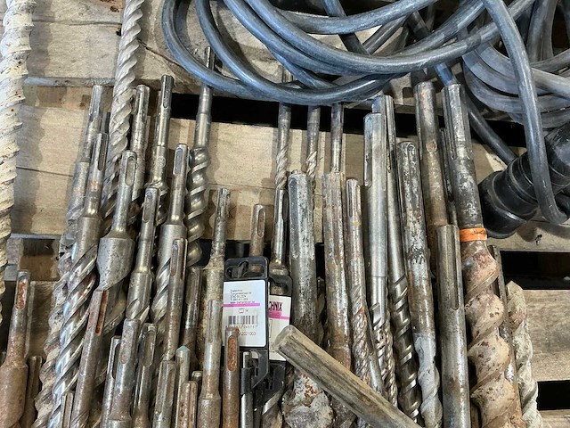 Partij boren en beitels - afbeelding 4 van  4