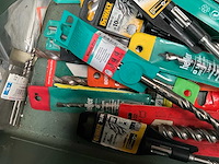 Partij boren en diversen - afbeelding 14 van  14