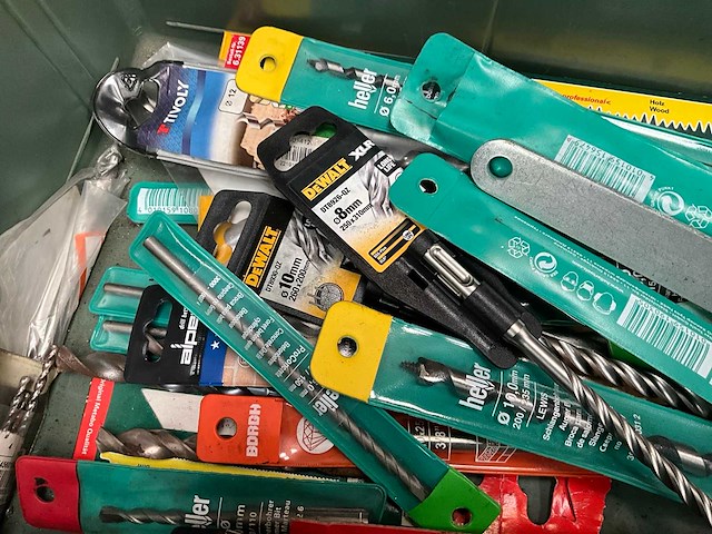 Partij boren en diversen - afbeelding 13 van  14