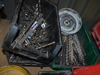 Partij boren in pvc bakjes, gereedschap, 10 stuks chemisch anker soudal - afbeelding 4 van  14
