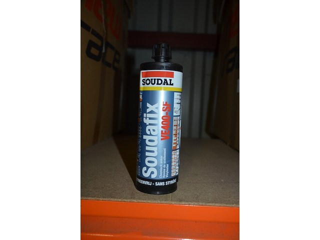 Partij boren in pvc bakjes, gereedschap, 10 stuks chemisch anker soudal - afbeelding 11 van  14
