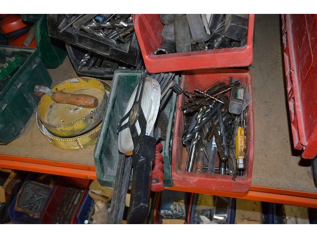Partij boren in pvc bakjes, gereedschap, 10 stuks chemisch anker soudal - afbeelding 14 van  14