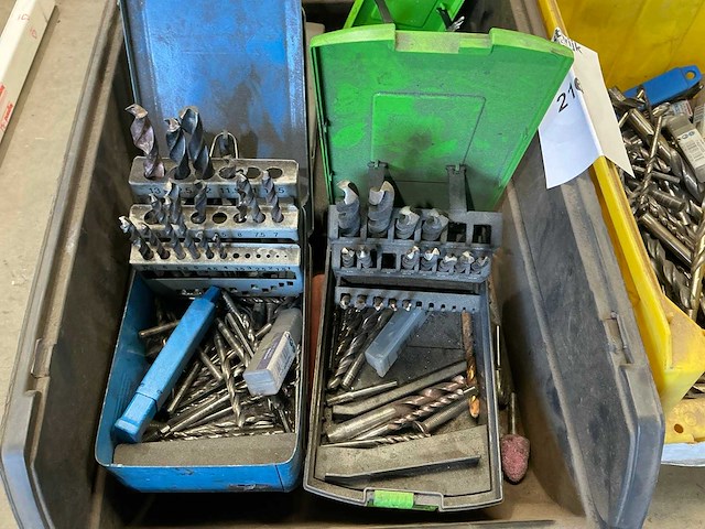 Partij boren - afbeelding 2 van  2