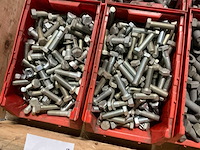 Partij bouten en moeren - afbeelding 5 van  6
