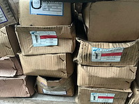 Partij bouten en moeren - afbeelding 9 van  10