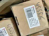 Partij bouten, moeren en rondellen - afbeelding 16 van  17