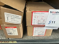 Partij bouten - afbeelding 5 van  14