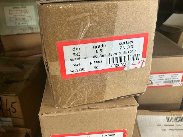 Partij bouten - afbeelding 9 van  14