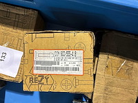 Partij bouten - afbeelding 3 van  5