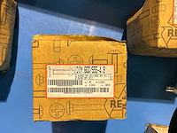 Partij bouten - afbeelding 4 van  5