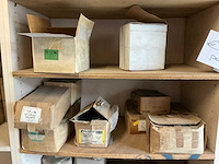 Partij bouw- en bevestigingsmateriaal - diverse nagels - afbeelding 8 van  22