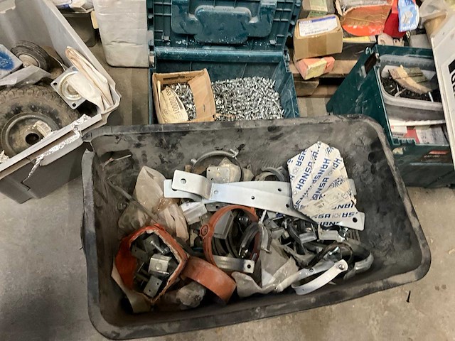 Partij bouw- en bevestigingsmateriaal - afbeelding 3 van  8