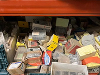 Partij bouw- en bevestigingsmateriaal - afbeelding 7 van  8