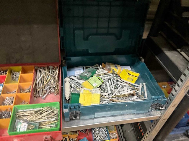 Partij bouw- en bevestigingsmateriaal - afbeelding 8 van  10