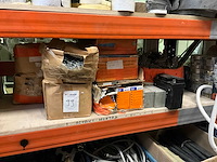 Partij bouw- en bevestigingsmateriaal - afbeelding 1 van  5