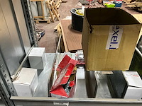 Partij bouw- en bevestigingsmateriaal - afbeelding 7 van  23