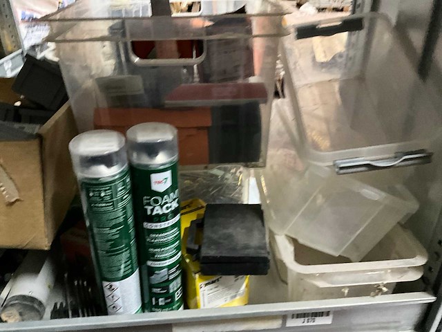 Partij bouw- en bevestigingsmateriaal - afbeelding 18 van  23