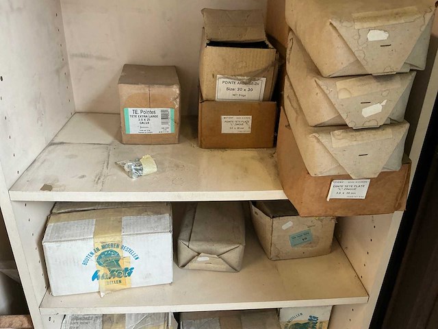 Partij bouw- en bevestigingsmateriaal - afbeelding 19 van  22
