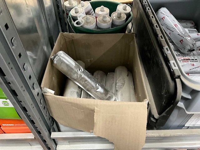 Partij bouw- en bevestigingsmateriaal - afbeelding 25 van  52