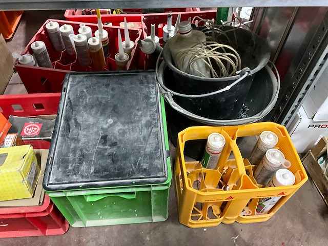 Partij bouw- en bevestigingsmateriaal - afbeelding 35 van  52