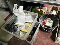 Partij bouw- en bevestigingsmateriaal - afbeelding 15 van  22