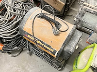 Partij bouwlampen, kabelhaspels, ventilator en airfast compressor - afbeelding 9 van  11
