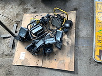 Partij bouwlampen - afbeelding 1 van  2