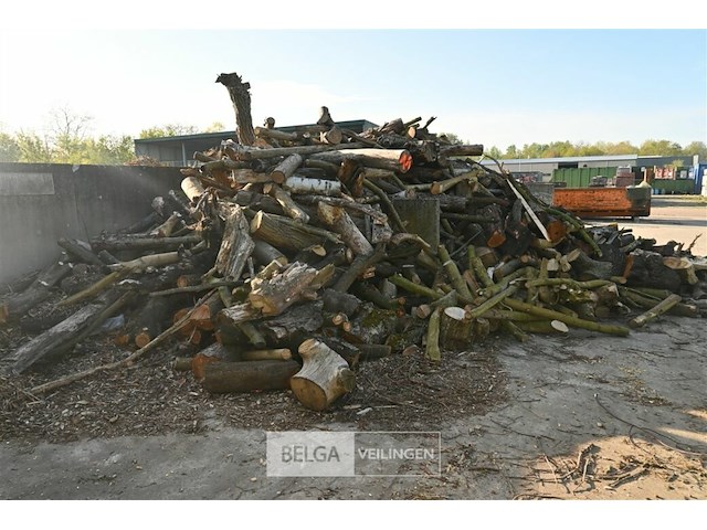 Partij brandhout - afbeelding 1 van  4