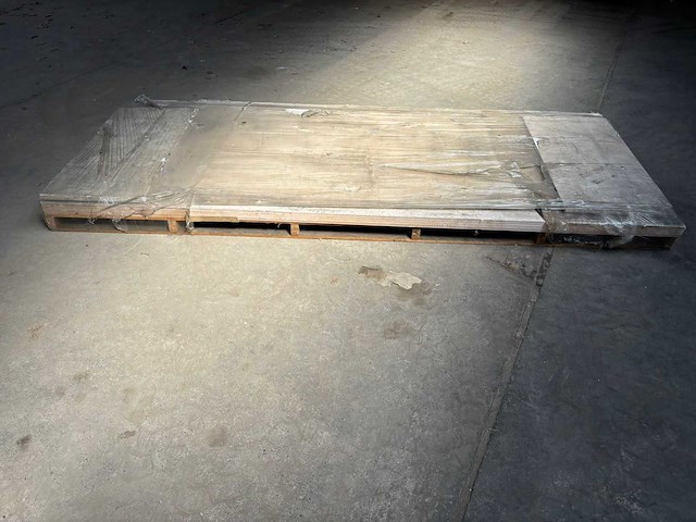 Partij brandwerende platen 3000 × 1250 × 12 mm – pallet - afbeelding 1 van  4