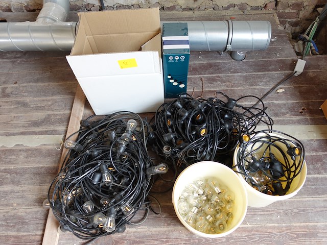 Partij buitenverlichting - afbeelding 1 van  2