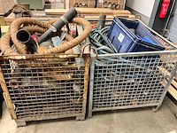 Partij buizen en slangen - afbeelding 1 van  14
