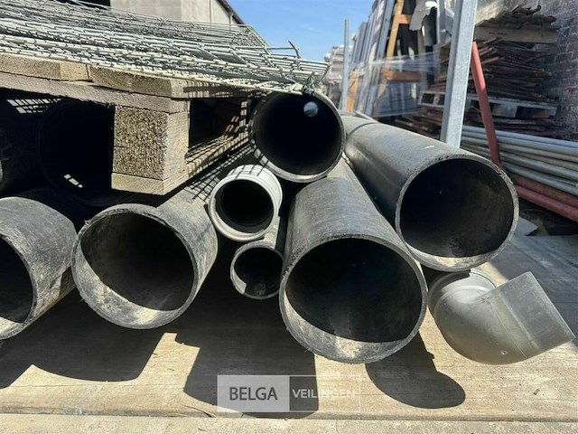 Partij buizen - afbeelding 17 van  20