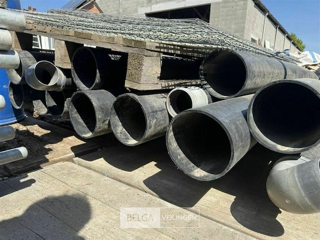 Partij buizen - afbeelding 19 van  20