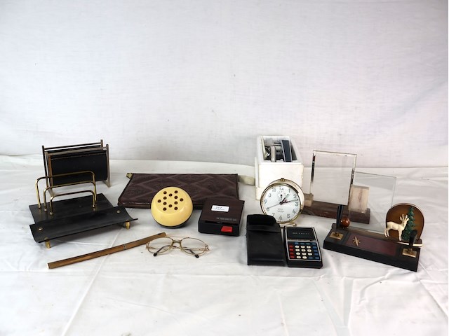 Partij bureau - afbeelding 1 van  6