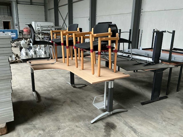 Partij bureau’s - afbeelding 2 van  6