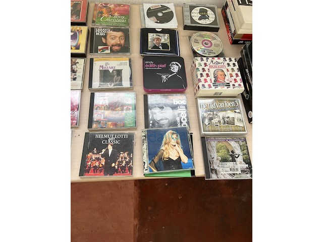 Partij cd's en videocasette's - afbeelding 6 van  7