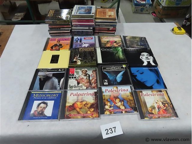 Partij cd's, vooral klassiek - afbeelding 1 van  3