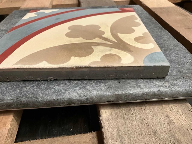 Partij cement tegels - afbeelding 1 van  2