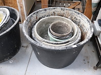 Partij cementkuipen (x4) - afbeelding 1 van  2