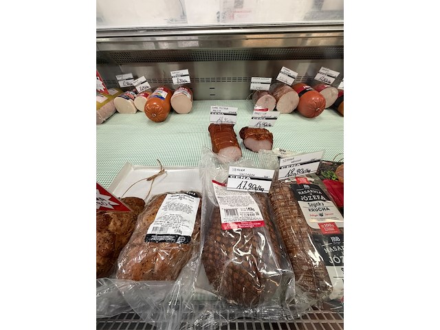 Partij charcuterie en kaas - afbeelding 11 van  30