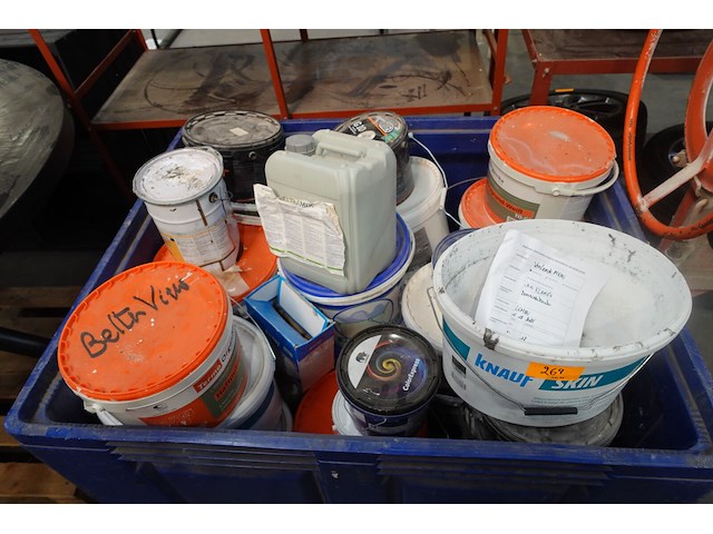Partij chemische bouwproducten - afbeelding 4 van  11