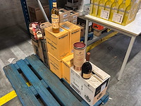 Partij cognac en jenever - afbeelding 1 van  4