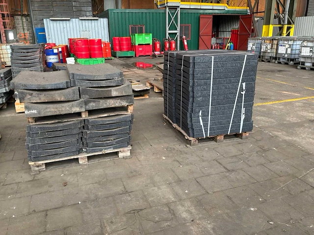 Partij coil support blokken - afbeelding 4 van  6