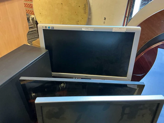 Partij computerschermen - afbeelding 4 van  5