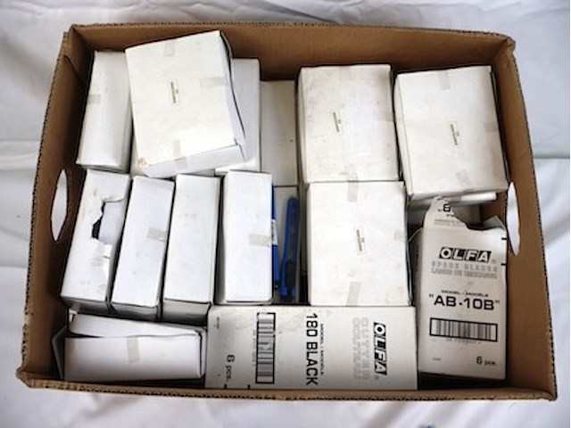 Partij cuttermessen - afbeelding 3 van  3