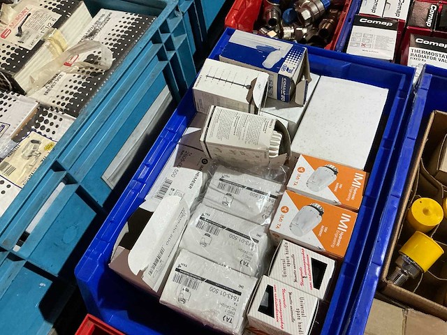 Partij cv-installatie materiaal - afbeelding 3 van  12