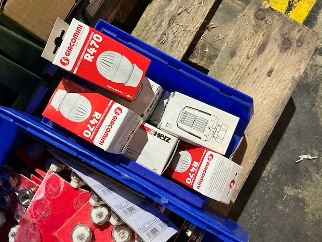 Partij cv-installatie materiaal - afbeelding 10 van  12