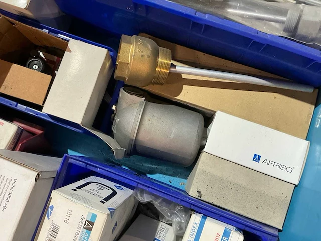 Partij cv-installatie materiaal - afbeelding 11 van  16