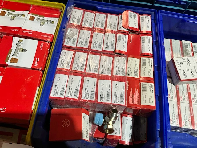 Partij cv-installatie materiaal - afbeelding 3 van  14