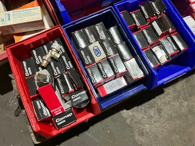 Partij cv-installatie materiaal - afbeelding 7 van  16